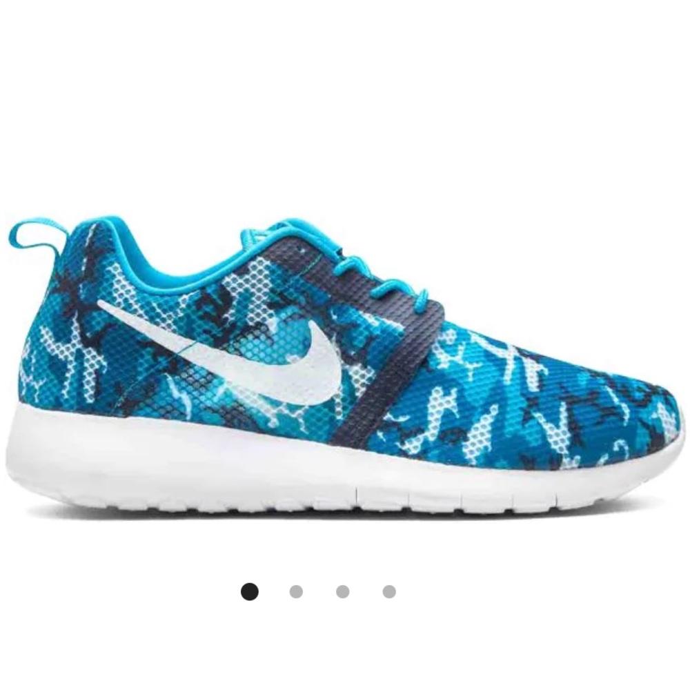 Nike roshes